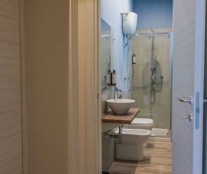 تختخواب و صبحانه Rooftop Parthenopeo Contemporary Rooms