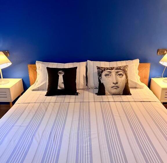 مبيت وإفطار Sustai