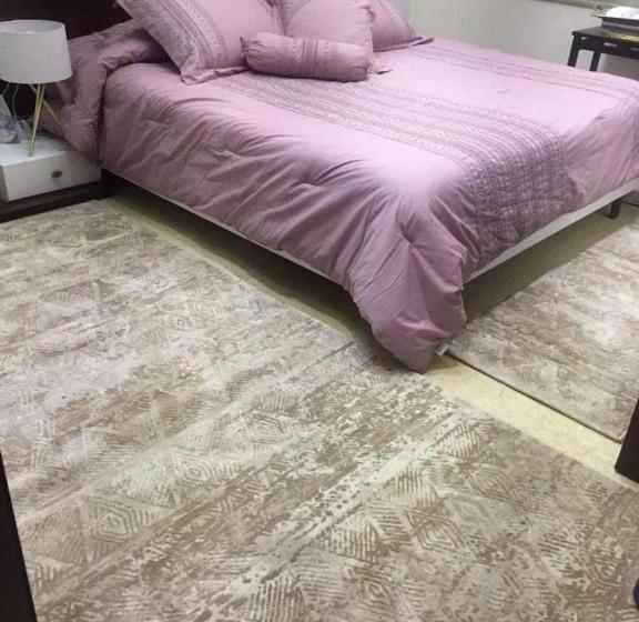 تختخواب و صبحانه Zzinn