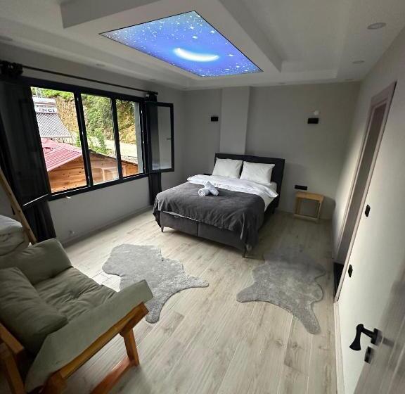 Cayirci Konak Sui̇t Apart