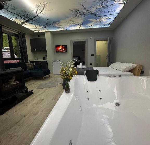 Cayirci Konak Sui̇t Apart