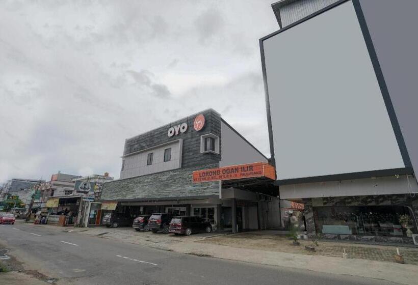 Collection O 736 Hotel Best Skip