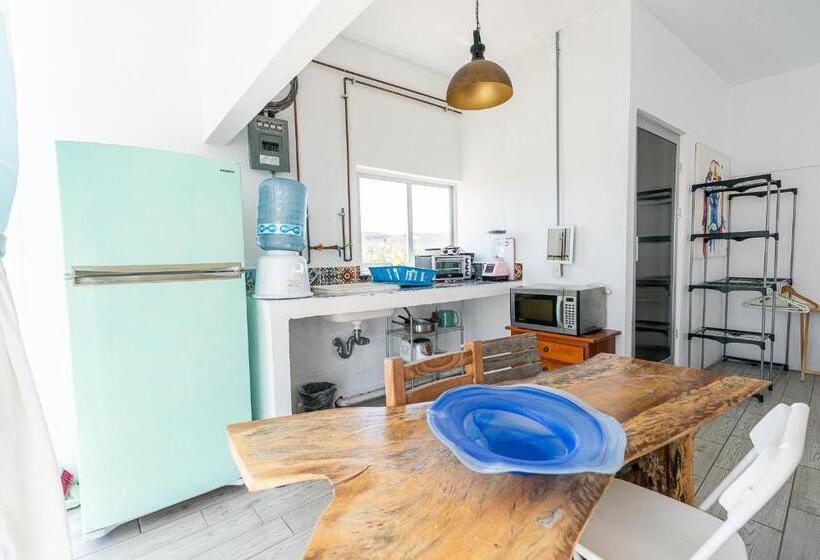 فندق Aramara Suite