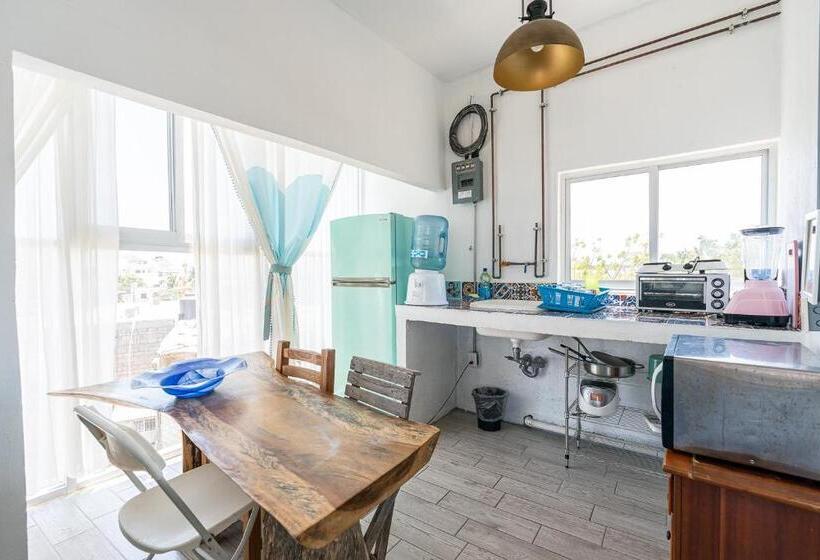 فندق Aramara Suite