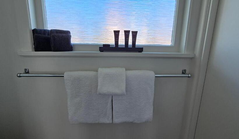 Endeavour Lodge Motel