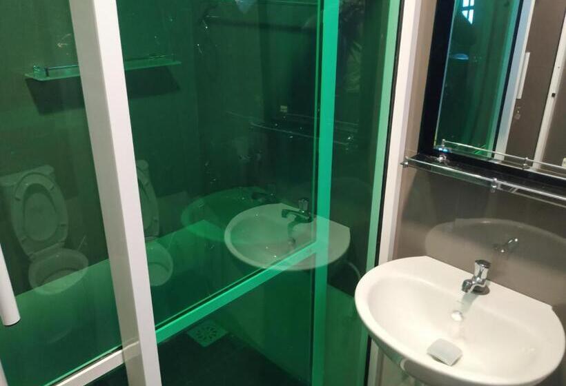 Green Water Resort   Mountain Villa With Natural Pool