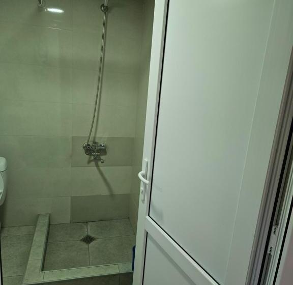 هتل хозяйства фермери