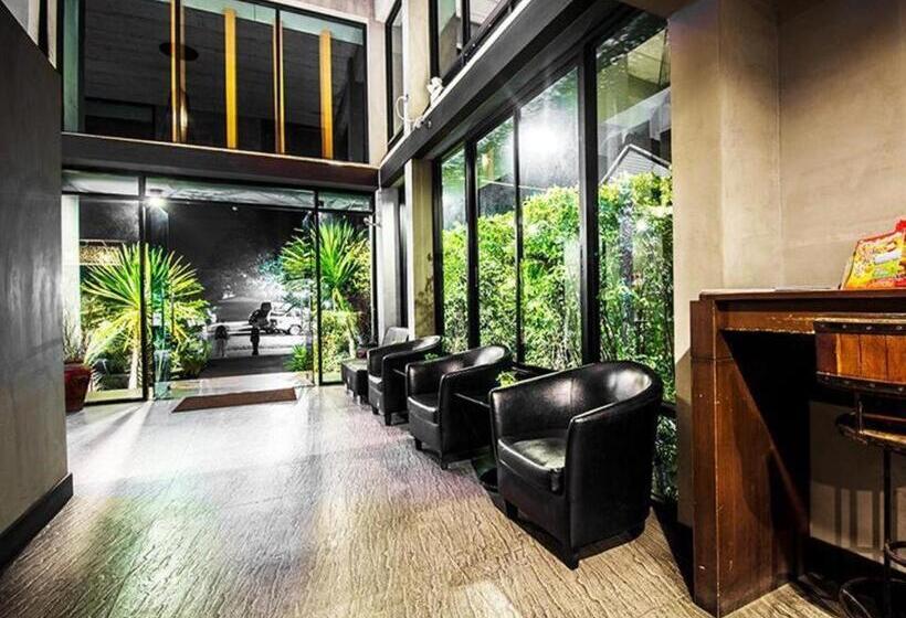 فندق B2 Lampang City Boutique & Budget