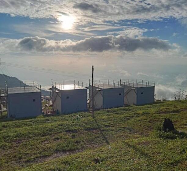 Отель Baanpak Prakai Dao Phahuasing