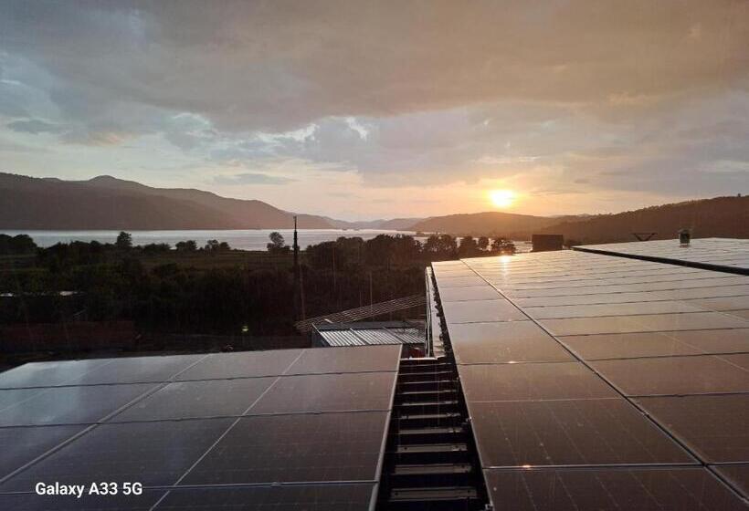 Отель Borderline Accomodation