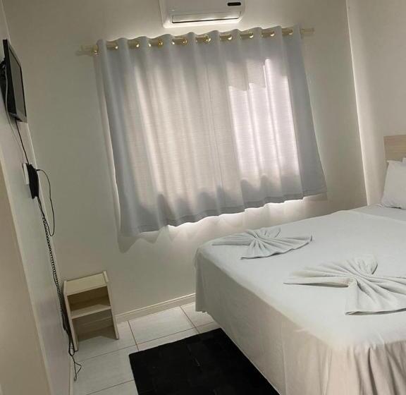 فندق Carmel Palace