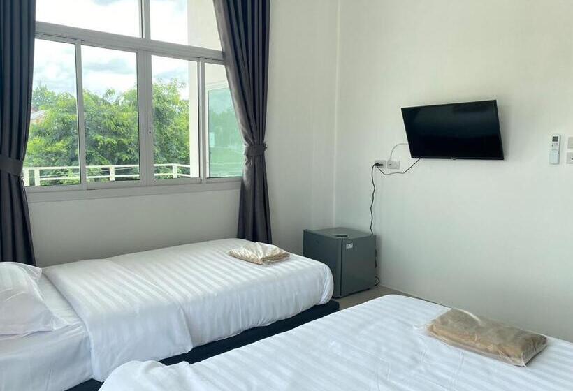 فندق Dino Homestay