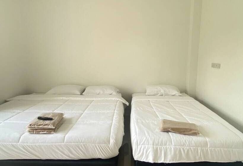 فندق Dino Homestay