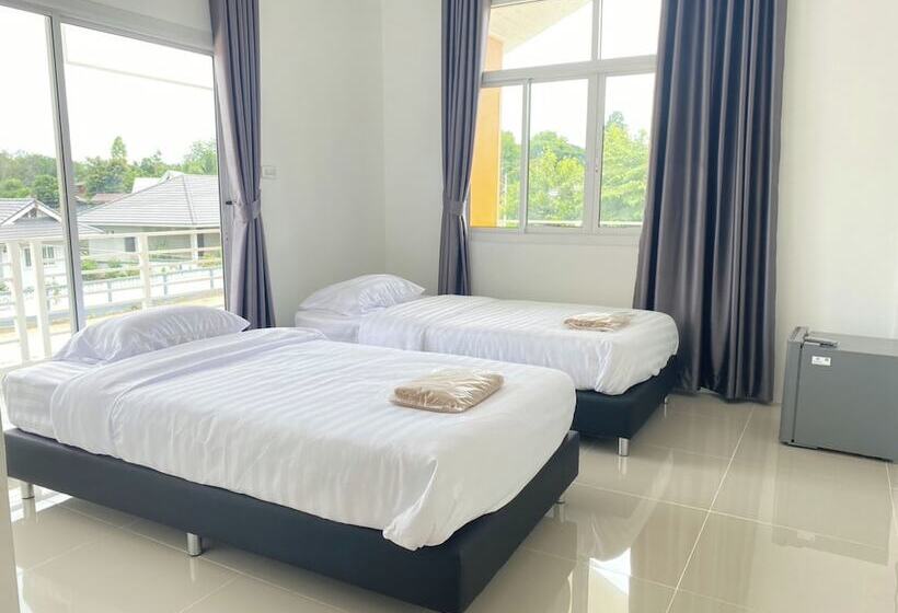 فندق Dino Homestay