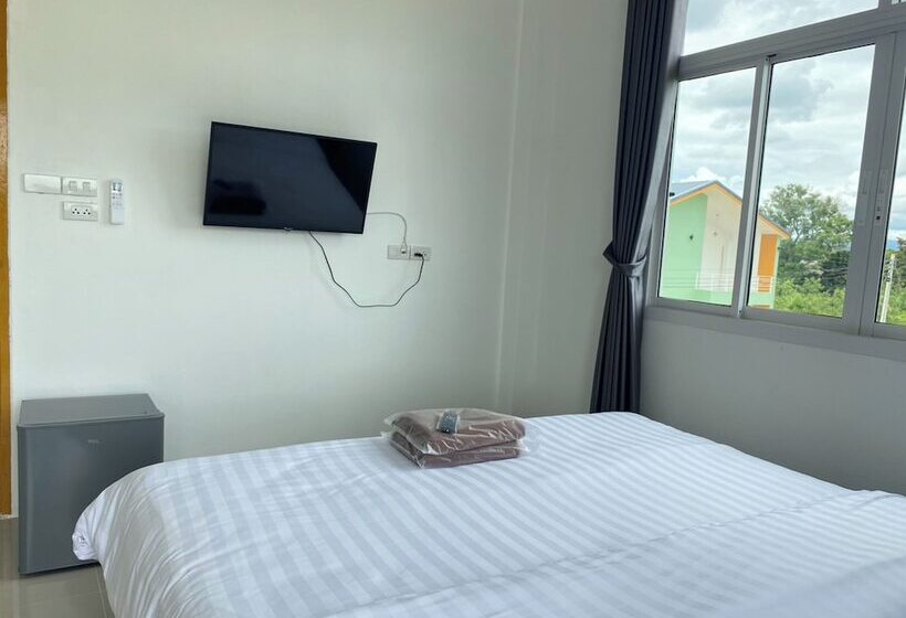 فندق Dino Homestay