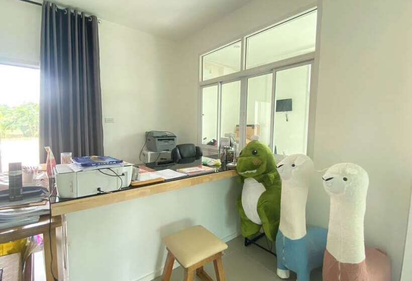 فندق Dino Homestay