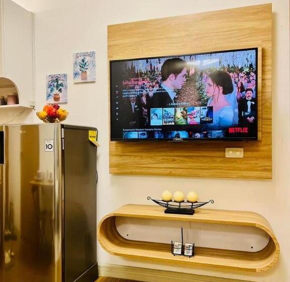 هتل Sanguine Staycation