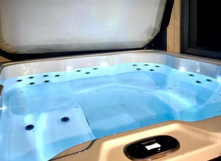 酒店 Herkkumäen Navetta