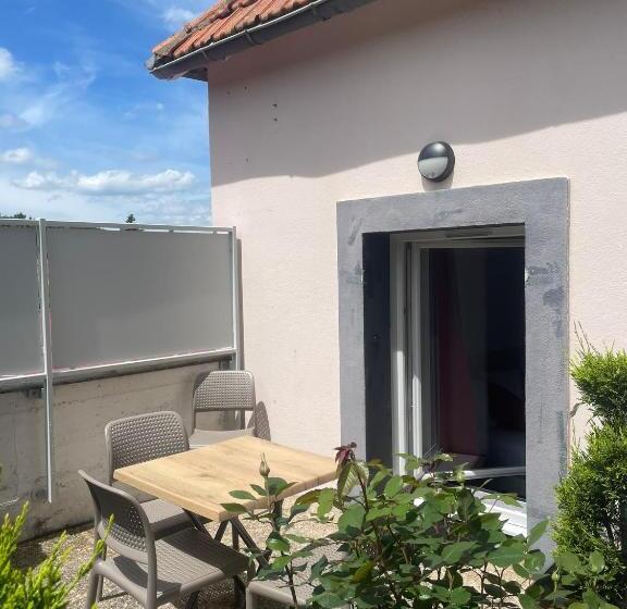 בית מלון כפרי Hôtel Les Jardins De Saulzet