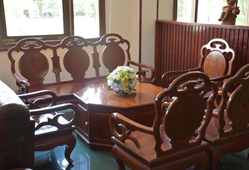 Отель Hungheuang