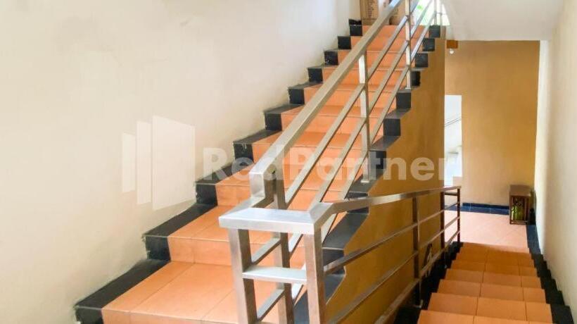 ホテル Istana Griya 2