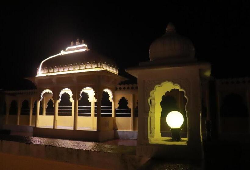 בית מלון כפרי Jk Sea Palace