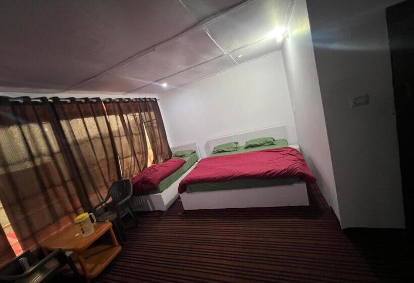 Отель Kedar Hill Resort