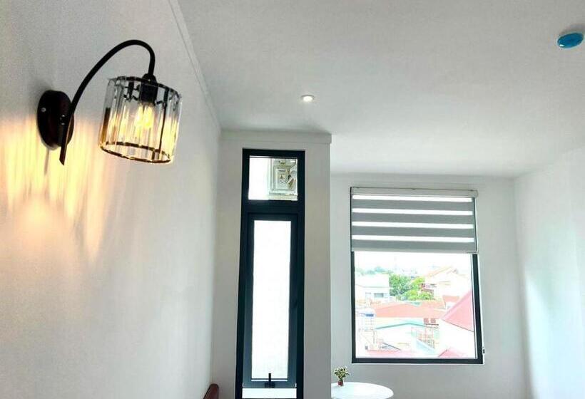 هتل Khách Sạn Triệu Nguyễn