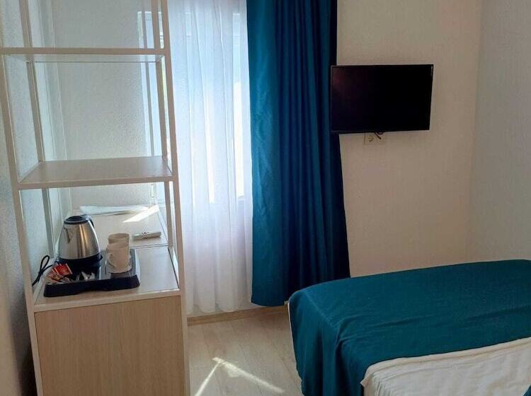 هتل Mia Hill Suites