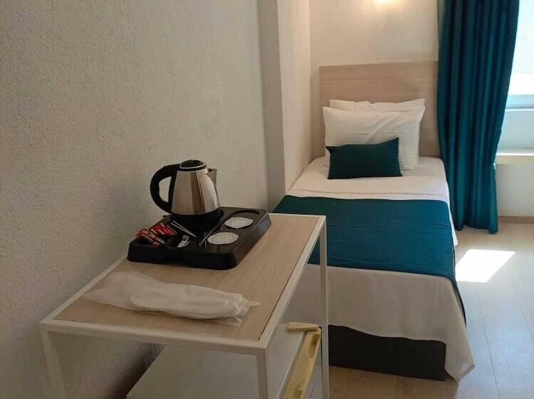 هتل Mia Hill Suites