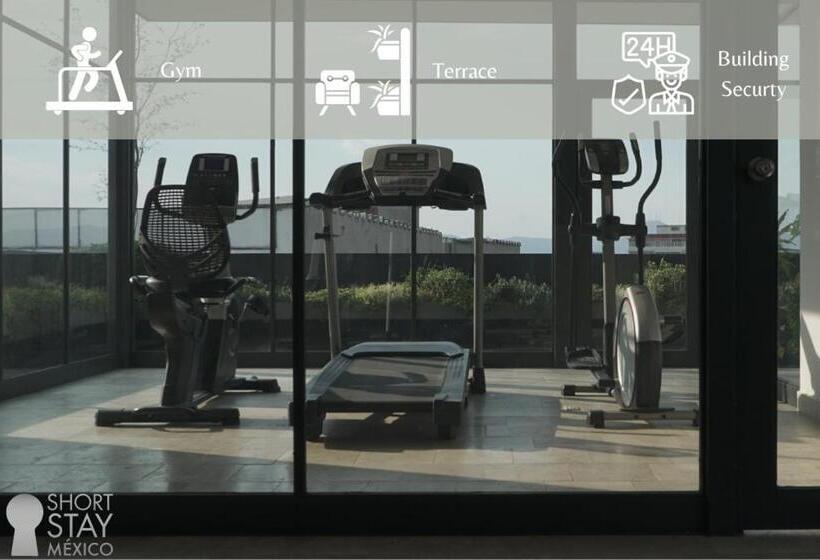 هتل New! City Gem 247 Door Security Zcalo 4 Blocks