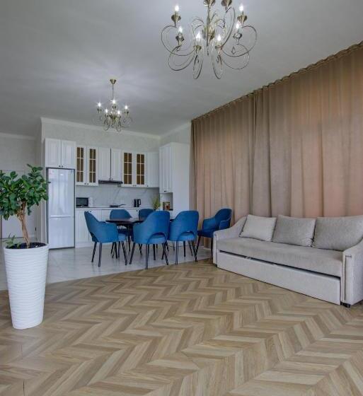 Novel Hotel And Apartments