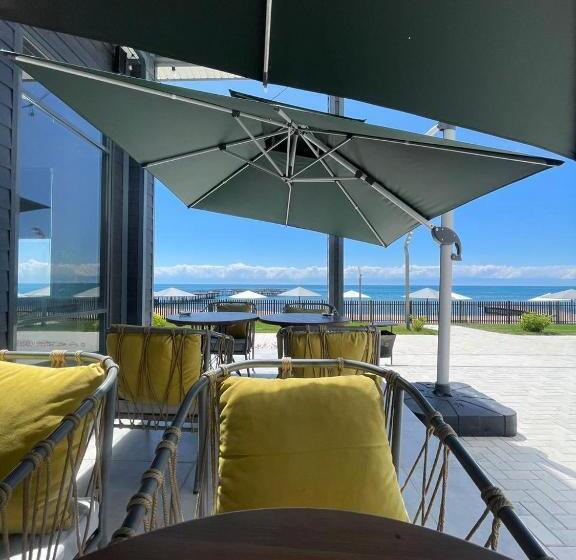 Novel Hotel And Apartments