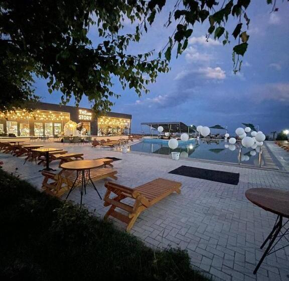 Novel Hotel And Apartments