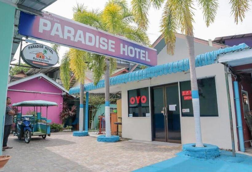 בית מלון כפרי Oyo 681 Paradise