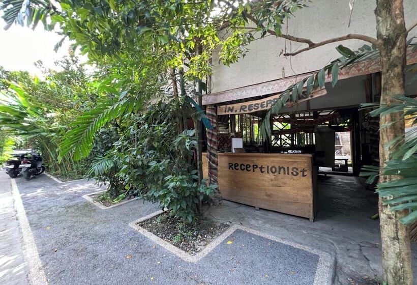 ホテル Oyo 94014 The Sanya Homestay