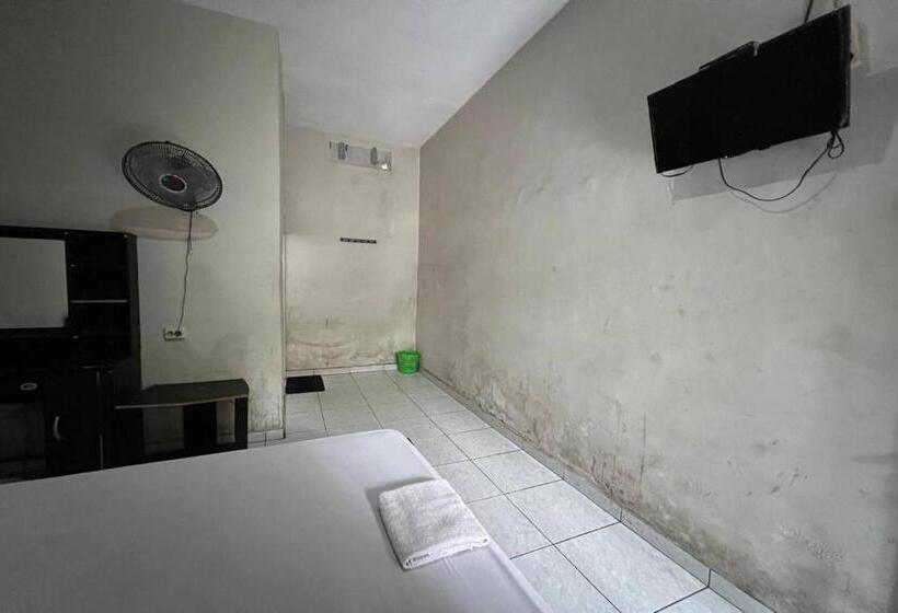 ホテル Oyo 94014 The Sanya Homestay