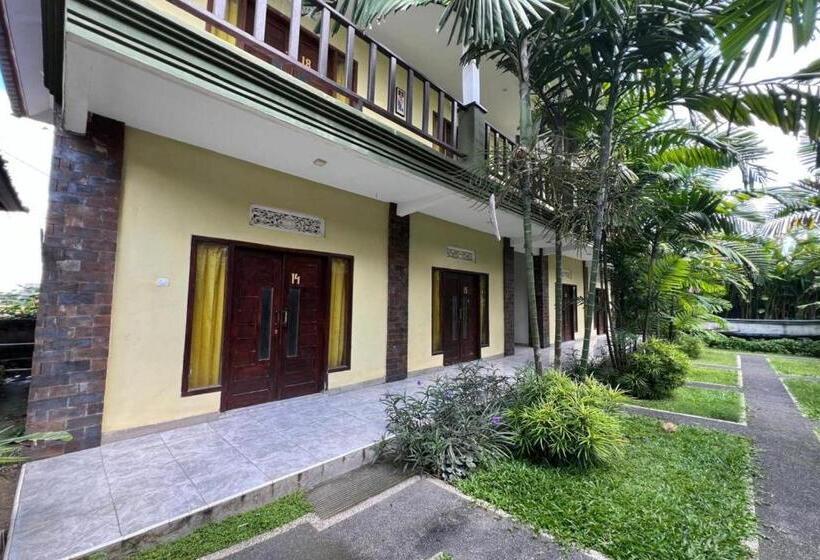 ホテル Oyo 94014 The Sanya Homestay