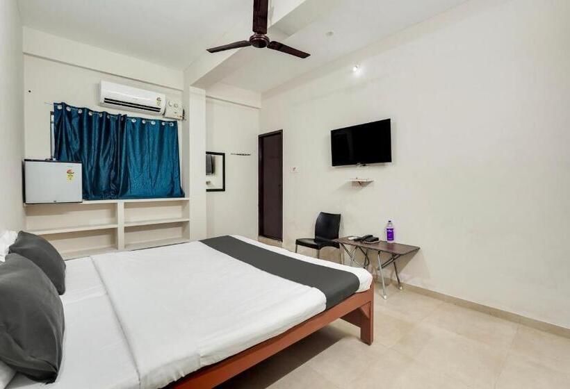 Отель O Golden Stay Inn