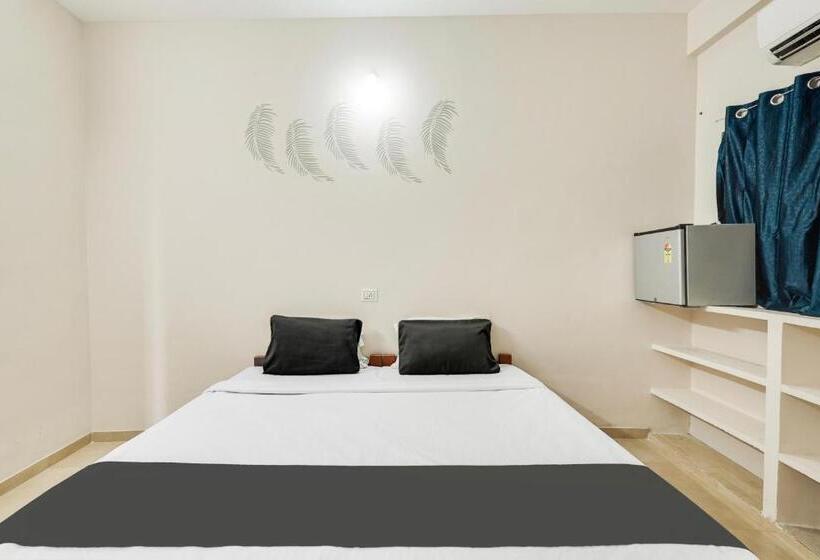 Отель O Golden Stay Inn