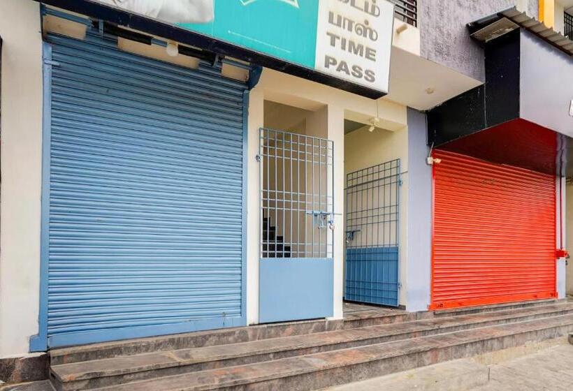 Отель O Golden Stay Inn