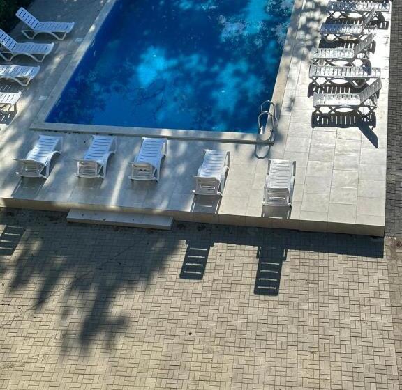 هتل Paradiso Kobuleti