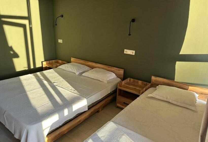 هتل Paradiso Kobuleti