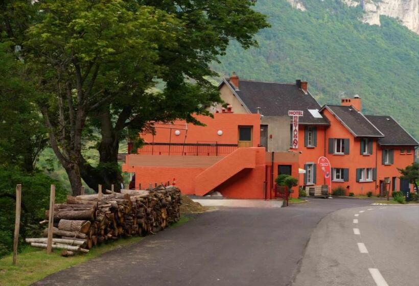 Отель Picasso Chambre Privée Le Refuge Du Phoenix