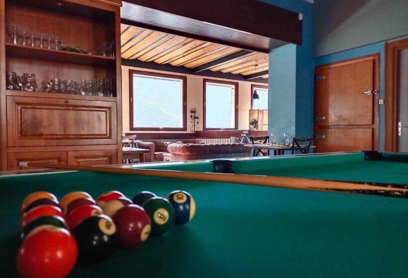 Отель Picasso Chambre Privée Le Refuge Du Phoenix