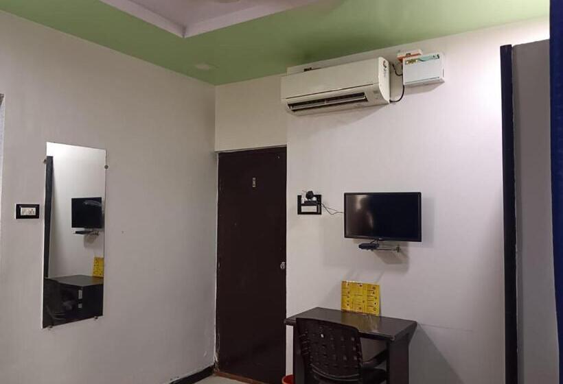 호텔 Prakrathi Residency