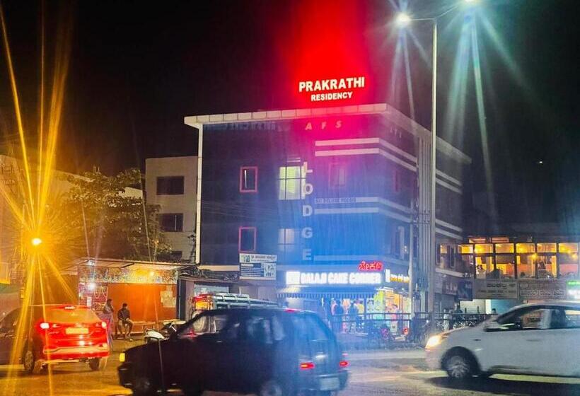 Hotel Prakrathi Residency
