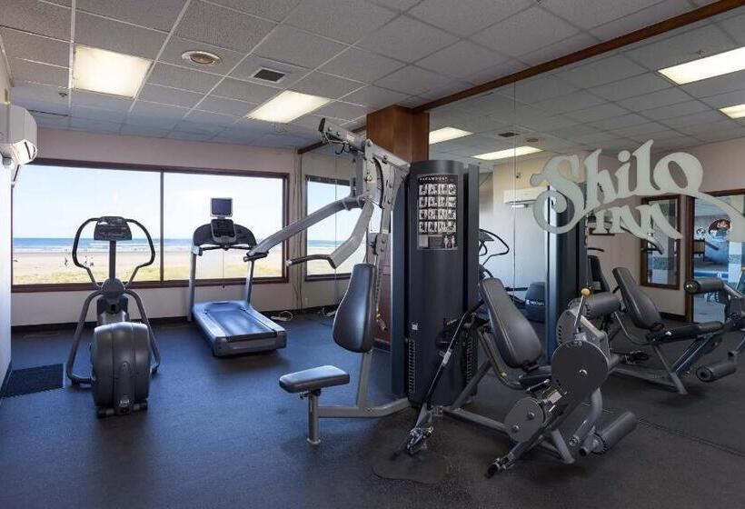 هتل Promenade Inn & Suites Oceanfront