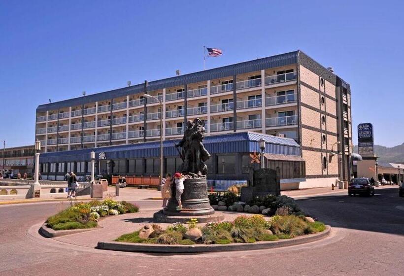 هتل Promenade Inn & Suites Oceanfront