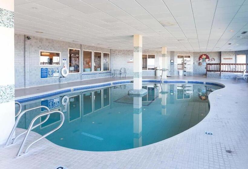 هتل Promenade Inn & Suites Oceanfront